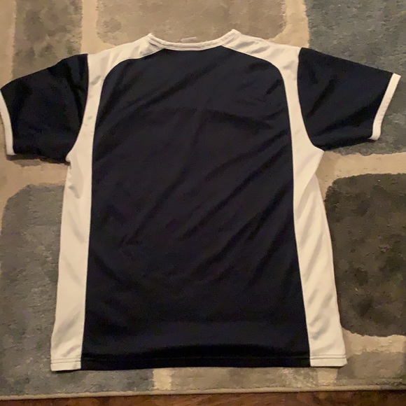 Blue and white Nike shirt - Picture 2 of 2